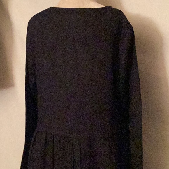 FLAX , Black, long sleeves, button down, hidden pockets linen tunic # P. - Picture 7 of 8